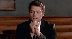 Praying Hands Castiel Supernatural Time Lapse