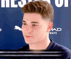 Pretty Boy Julian Alvarez GIF