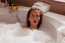 Pretty Woman Laughing Julia Roberts Bath Tub GIF