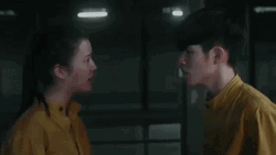 Push Couple Fighting Jinjett Wattanasin GIF