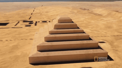Pyramid Flying Saucers Memes Giggle GIF