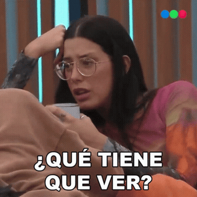 Que Tiene Que Ver Woman With Hand To Head GIF