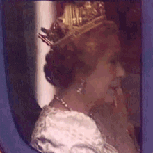 Queen Elizabeth Waving