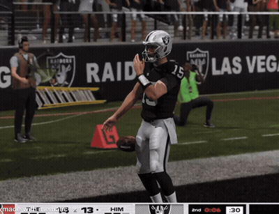Raiders Player Number 15 On Field GIF