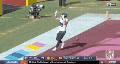 RB Nick Chubb Knee Will Not Return At Cowboys GIF