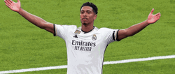 Real Madrid Vinicius Hugs Bellingham GIF