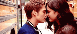 Romantic Kiss Liam Hayden Teen Wolf GIF