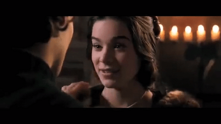 Romeo And Juliet Hailee Steinfeld GIF