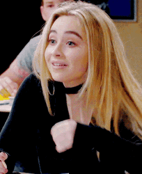 Sabrina Carpenter Happy Face GIF