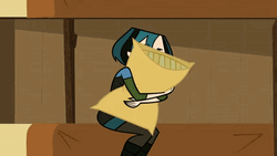 Sad Total Drama Gwen Pillow Hugging Crying GIF