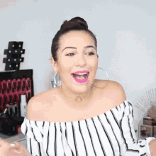 Sarcastic Laugh Not Funny Diss Horia  GIF