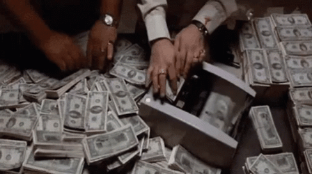 Scarface Counting Money A Vender GIF