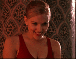 Scarlett Johansson Cute Talk Scoop
