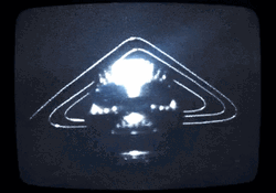 Scary Skull Metallic 80SArt GIF