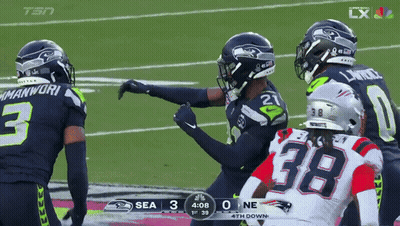 Seahawks Vs Patriots Football Game Score 3 To 0 GIF