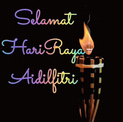 Selamat Hari Raya Aidilfitri Is Written Above A Lit Candle GIF