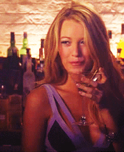 Serena Van Der Woodsen Blake Lively GIF