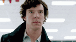 Sherlock Looking At Watch Benedict Cumberbatch GIF