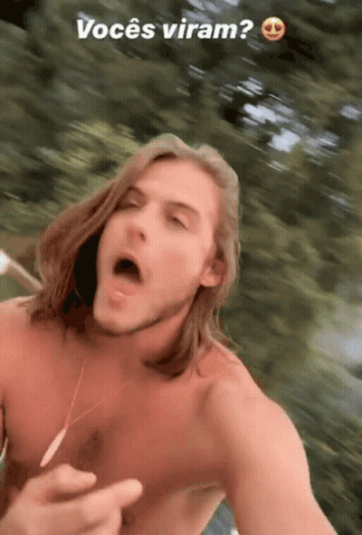 Shirtless Man With Long Hair Making Funny Face Vocês Viram GIF