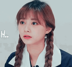 Shocked Poker Face Twice Tzuyu GIF