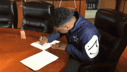 Signing Contract Zeke Elliott Dallas Cowboys GIF