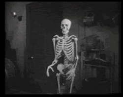 Skeleton Waiting & Dancing