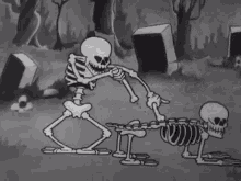 Skeletons Xylophone Dancing