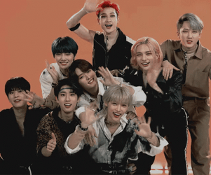 Skz GIFs | GIFDB.com