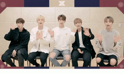 Smile And Wave Boys KNK GIF