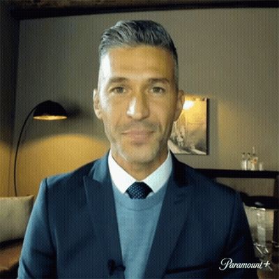 Smiley Face With Purple Pink Gradient And Two Stars GIF