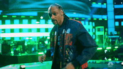 Snoop Dogg Who Bar Singing GIF