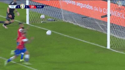 Soccer Game Argentina Vs Ghana GIF