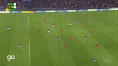 Soccer Game With Pixbet And Oral Sin Ads GIF