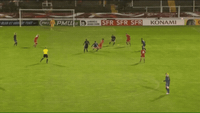 Soccer Game With Pmuer And Sfr Ads GIF