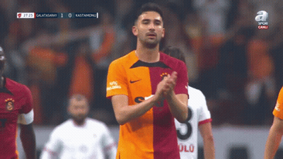 Soccer Player Applauding Galatasaray 1-0 Kastamonu GIF
