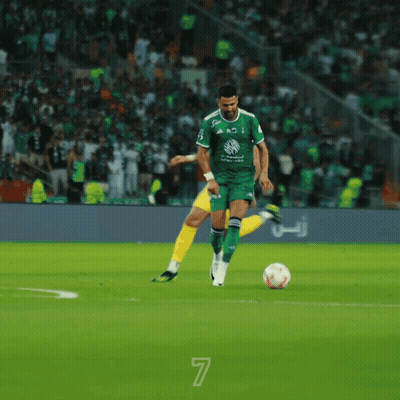 Soccer Player Green Jersey 7 GIF