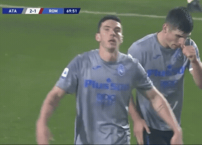 Soccer Player In Blue Shirt Plus500 GIF
