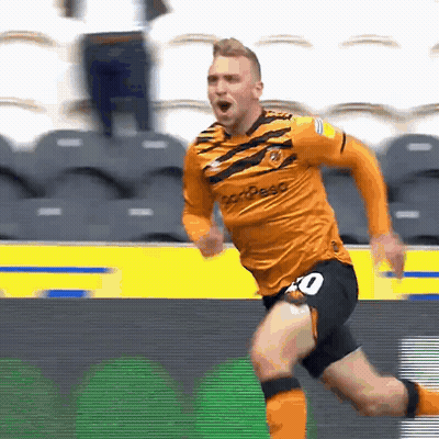 Soccer Player In Orange Jersey Number 40 GIF