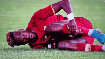 Soccer Player In Red Jersey Number 21 GIF