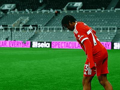 Soccer Player In Red Jersey Number 7 GIF