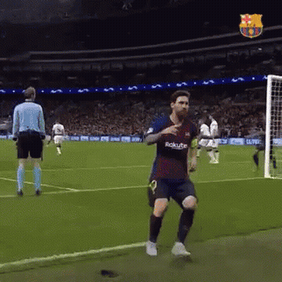 Soccer Player In Rokute Jersey GIF