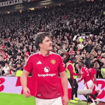Soccer Player In Snapdragon Jersey GIF