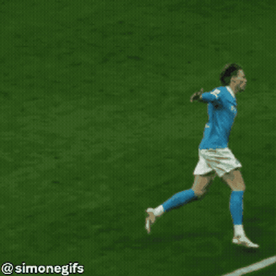 Soccer Player Number 10 On Field GIF