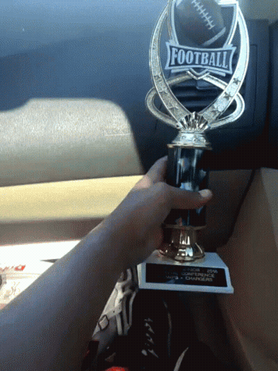 Soccer Player Number 18 Running On Field GIF