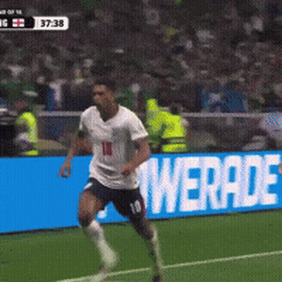 Soccer Player Number 18 Running On Field GIF