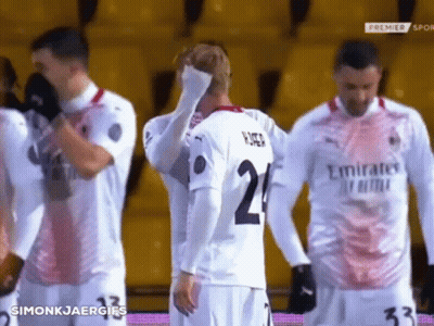 Soccer Player Number 21 GIF