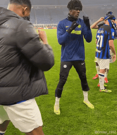 Soccer Player Number 27 On Field GIF