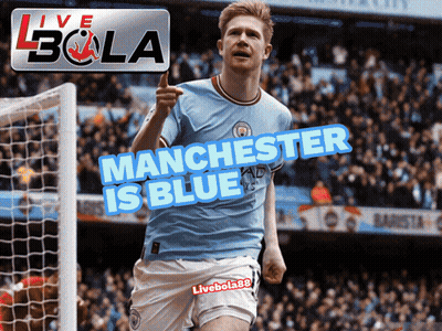 Soccer Player Thumbs Up Manchester Is Blue GIF