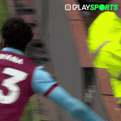 Soccer Player Wearing Number 3 Jersey GIF