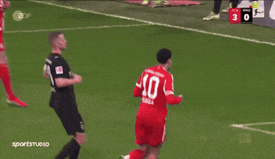 Soccer Player With Number 20 On Shirt GIF